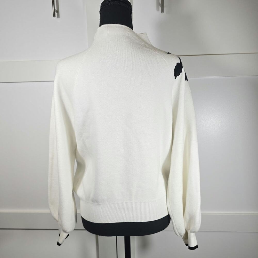 Anthropologie Beatriz Floral Applique Mock Neck Sweater. Size S. Ret. $138 - Picture 4 of 10